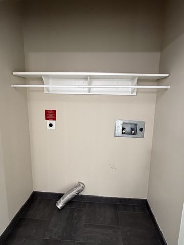 700 12th Ave S Unit 807, Nashville, TN 37203