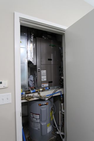 700 12th Ave S Unit 807, Nashville, TN 37203