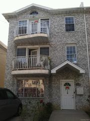 9718 125th Street, Richmond Hill, NY 11419