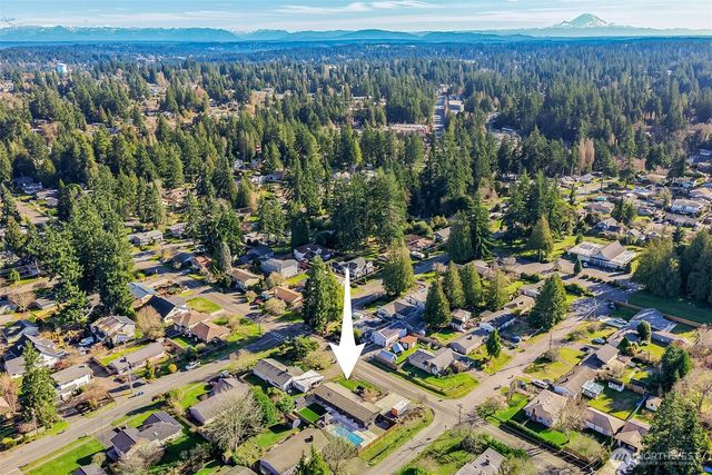 9619 224th Street SW, Edmonds, WA 98020