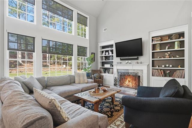 1737 Kinsmon Cove, Marietta, GA 30062