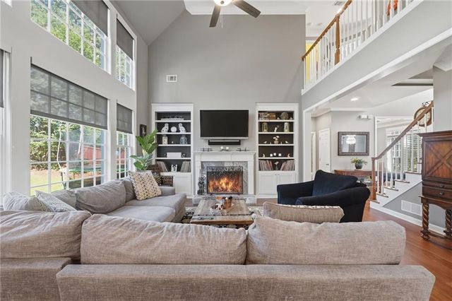 1737 Kinsmon Cove, Marietta, GA 30062