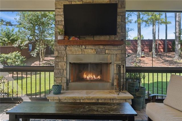 1737 Kinsmon Cove, Marietta, GA 30062