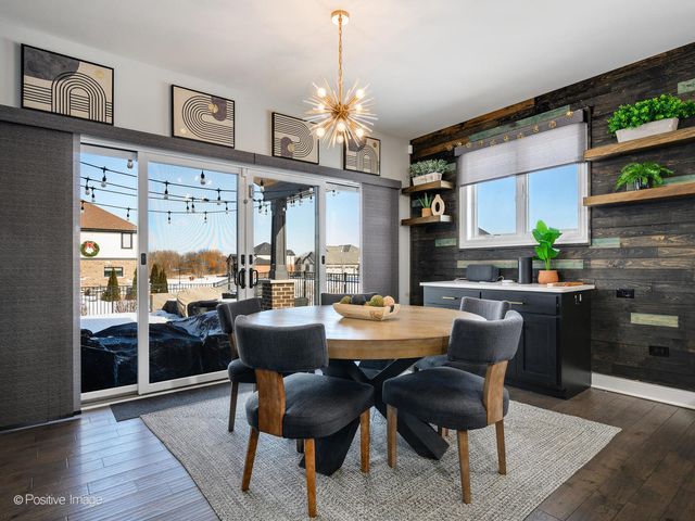 7844 Northwoods Court, Frankfort, IL 60423