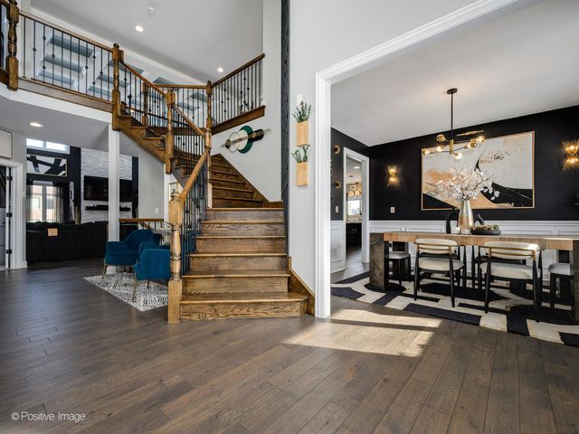 7844 Northwoods Court, Frankfort, IL 60423