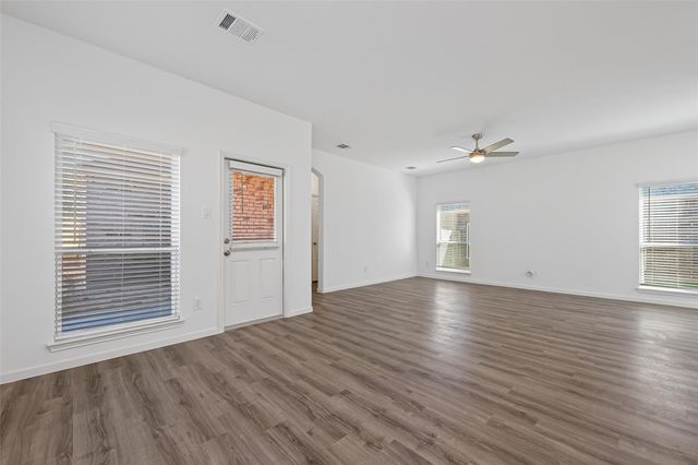 9750 Enclave Ridge Road, Willis, TX 77318