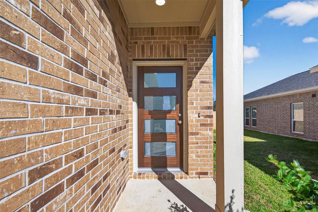 9750 Enclave Ridge Road, Willis, TX 77318