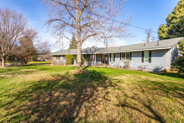 8567 Winona Way, Redding, CA 96002