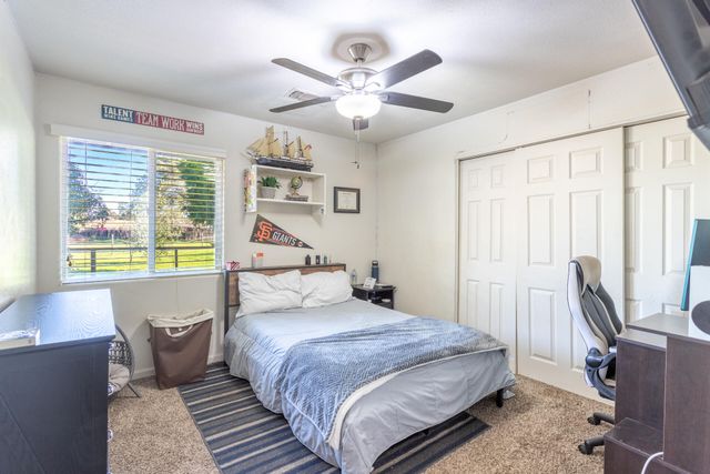 8567 Winona Way, Redding, CA 96002