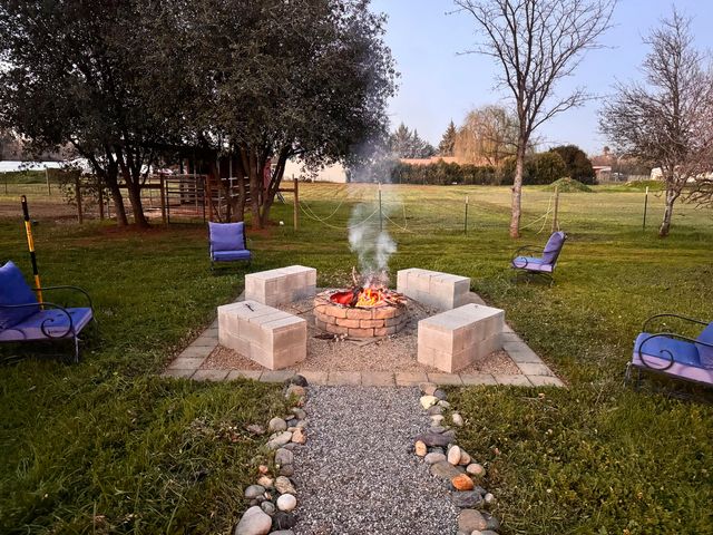 8567 Winona Way, Redding, CA 96002