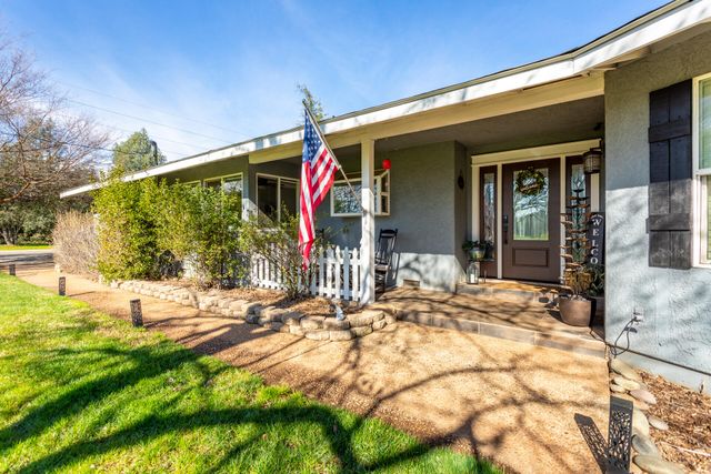 8567 Winona Way, Redding, CA 96002