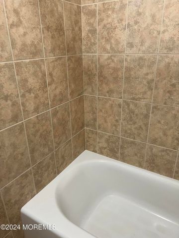 208 Lincoln Avenue C, Seaside Heights, NJ 08751