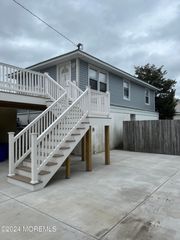 208 Lincoln Avenue C, Seaside Heights, NJ 08751