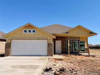10957 S 271st Avenue, Coweta, OK 74429