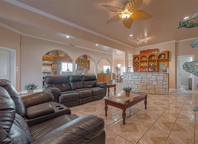 1241 Terrazas Ln Lane, Sealy, TX 77474