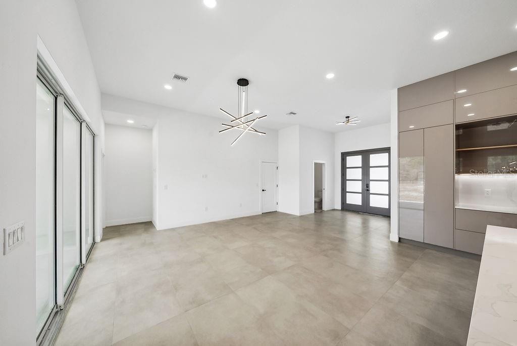 Image 14 of property listing at 5544 SW 136TH AVENUE, Ocala, FL 34481