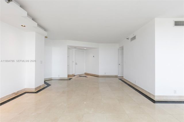 3400 NE 192nd Street LPH5, Aventura, FL 33180