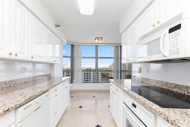 3400 NE 192nd Street LPH5, Aventura, FL 33180