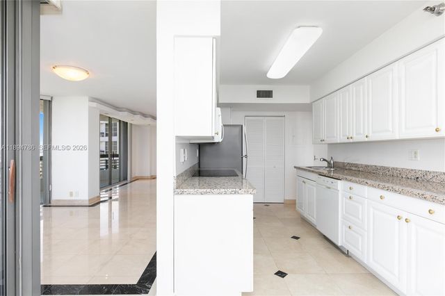 3400 NE 192nd Street LPH5, Aventura, FL 33180