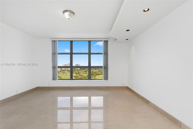 3400 NE 192nd Street LPH5, Aventura, FL 33180