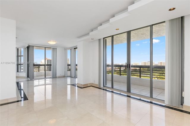 3400 NE 192nd Street LPH5, Aventura, FL 33180