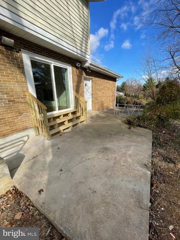 200 GLADE BLVD, Walkersville, MD 21793