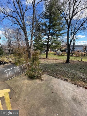 200 GLADE BLVD, Walkersville, MD 21793