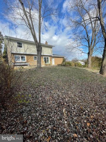 200 GLADE BLVD, Walkersville, MD 21793