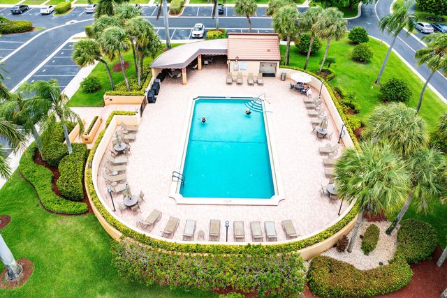 6462 Aspen Glen Circle, Boynton Beach, FL 33437