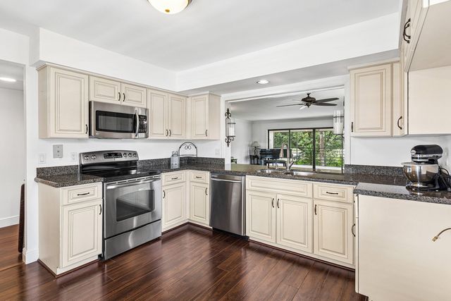 6462 Aspen Glen Circle, Boynton Beach, FL 33437