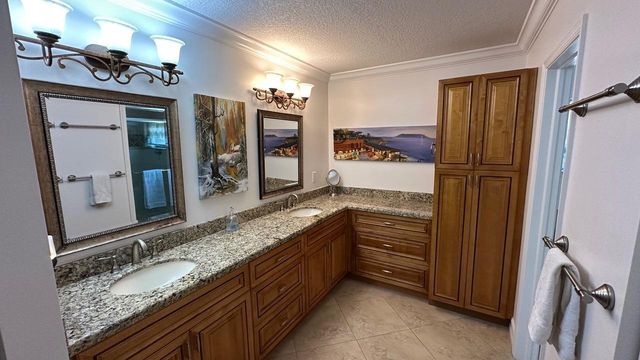 6594 Casabella Lane, Boca Raton, FL 33433