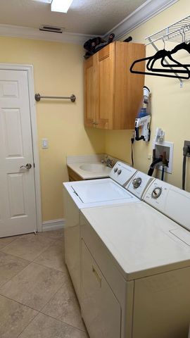 6594 Casabella Lane, Boca Raton, FL 33433