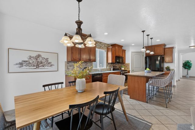 12347 S BLACK POWDER DR, Herriman, UT 84096