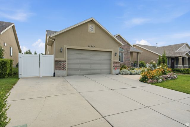 12347 S BLACK POWDER DR, Herriman, UT 84096