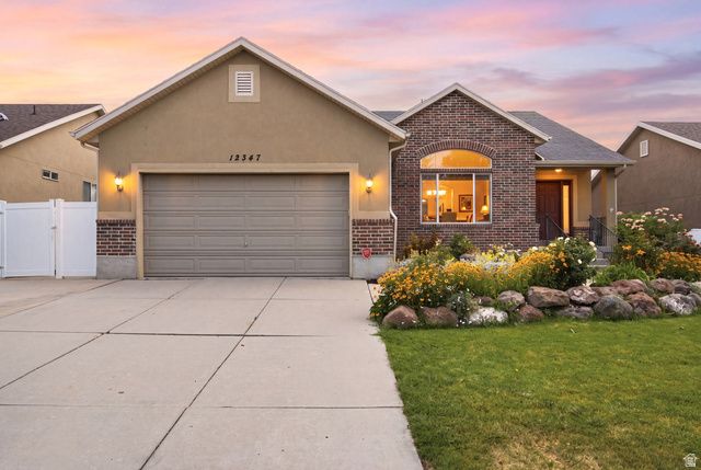 12347 S BLACK POWDER DR, Herriman, UT 84096