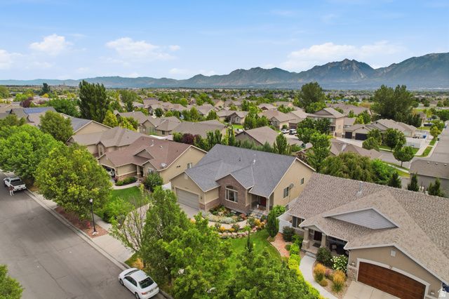12347 S BLACK POWDER DR, Herriman, UT 84096