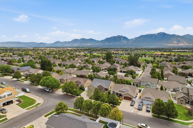 12347 S BLACK POWDER DR, Herriman, UT 84096