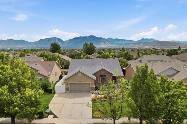 12347 S BLACK POWDER DR, Herriman, UT 84096
