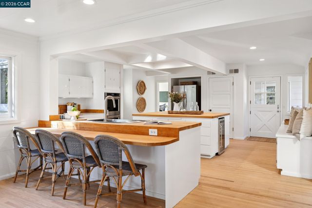 4040 LOS ARABIS DRIVE, Lafayette, CA 94549