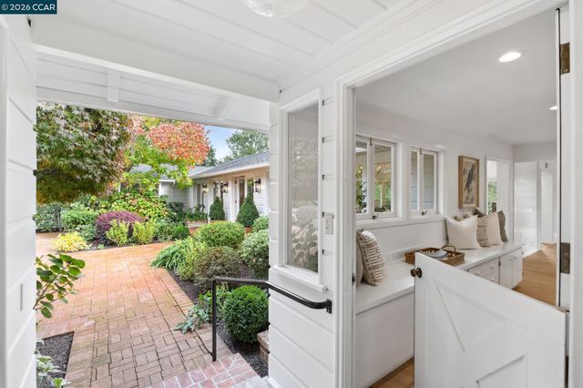 4040 LOS ARABIS DRIVE, Lafayette, CA 94549