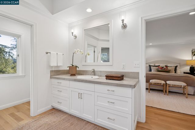 4040 LOS ARABIS DRIVE, Lafayette, CA 94549