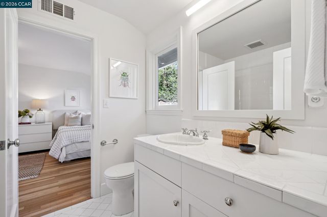 4040 LOS ARABIS DRIVE, Lafayette, CA 94549