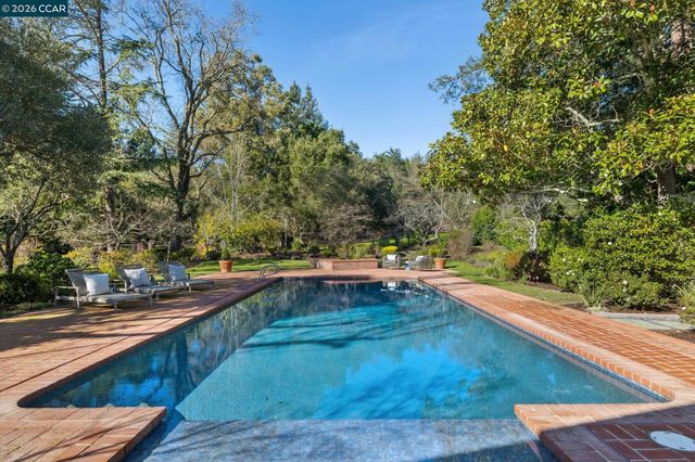 4040 LOS ARABIS DRIVE, Lafayette, CA 94549