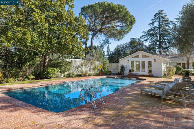 4040 LOS ARABIS DRIVE, Lafayette, CA 94549