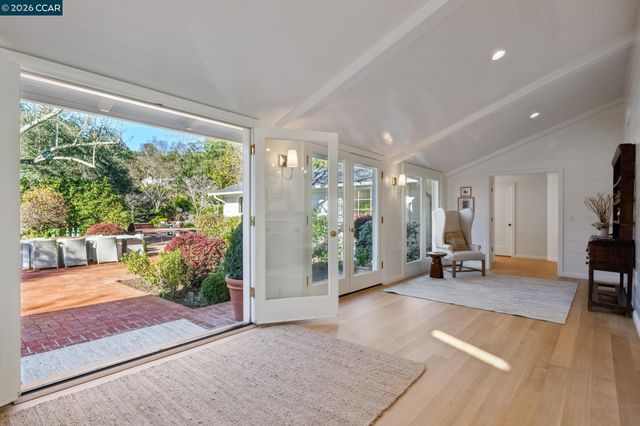 4040 LOS ARABIS DRIVE, Lafayette, CA 94549