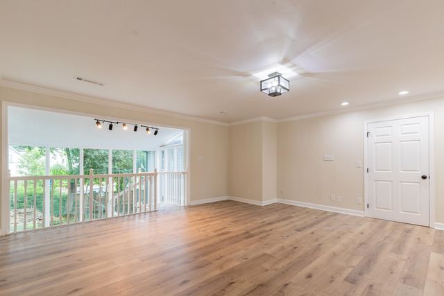 505 THORN RIDGE CV, Memphis, TN 38117