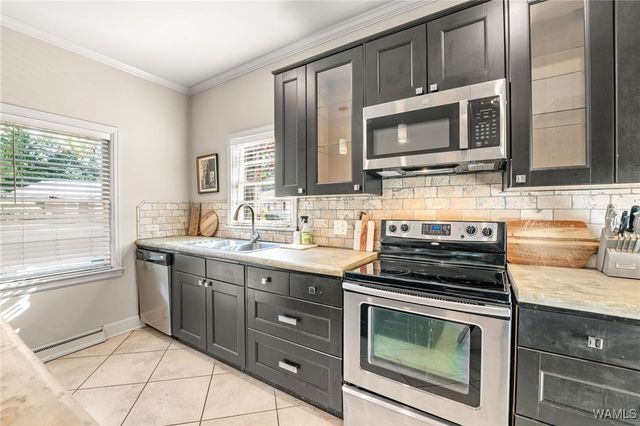 1408 Dearing, Tuscaloosa, AL 35401