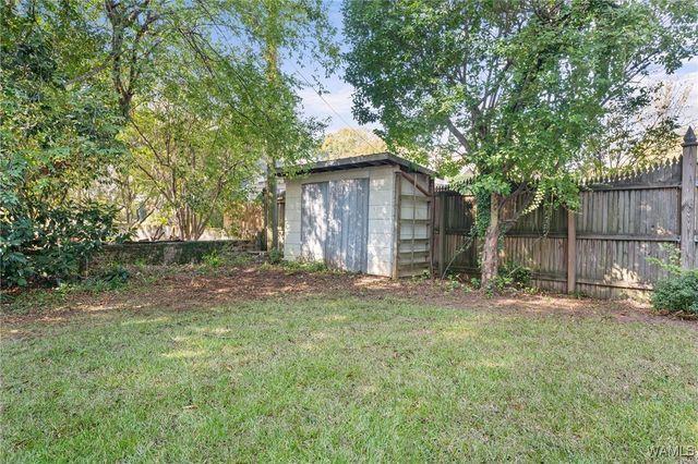 1408 Dearing, Tuscaloosa, AL 35401