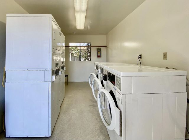8965 Switzer Dr, Spring Valley, CA 91977