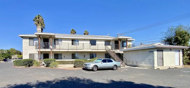 8965 Switzer Dr, Spring Valley, CA 91977